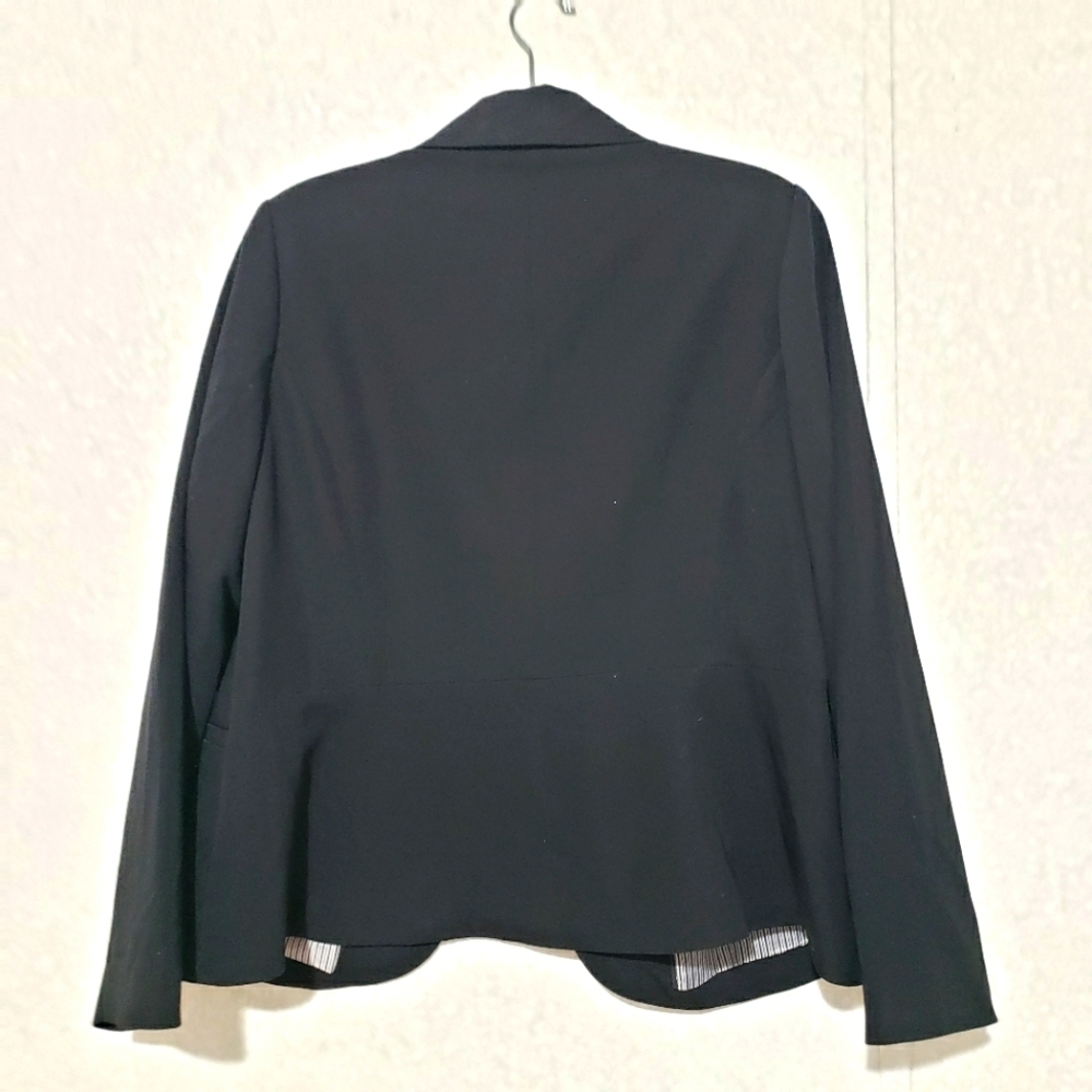 Worthington Black Tailored Blazer with Notched Lapels...size:1X - Picture 6 of 12